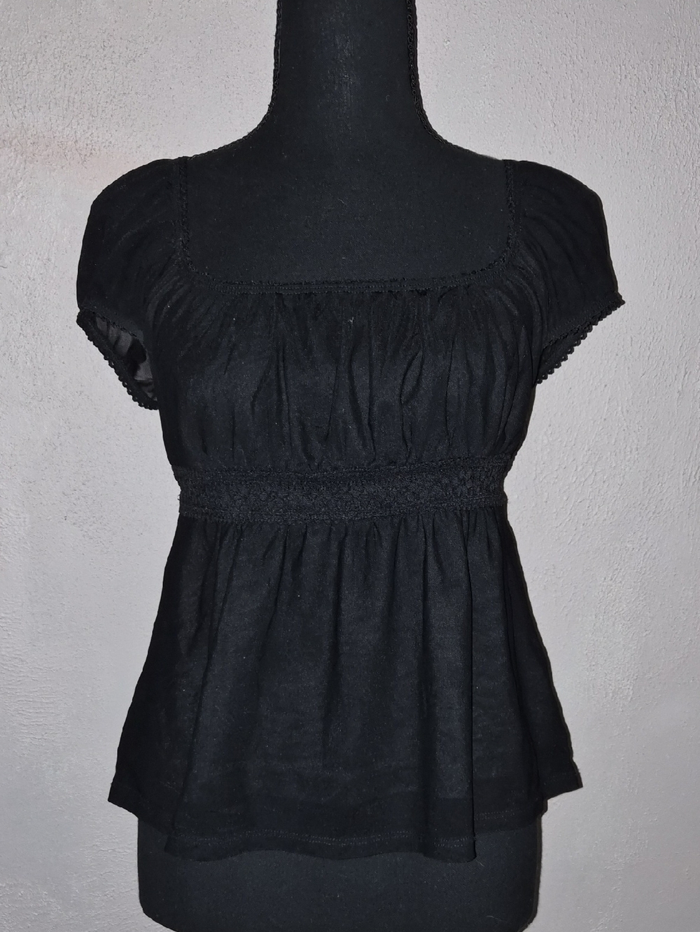 🩷SHEIN Black Square-Neck Puff Sleeve Top